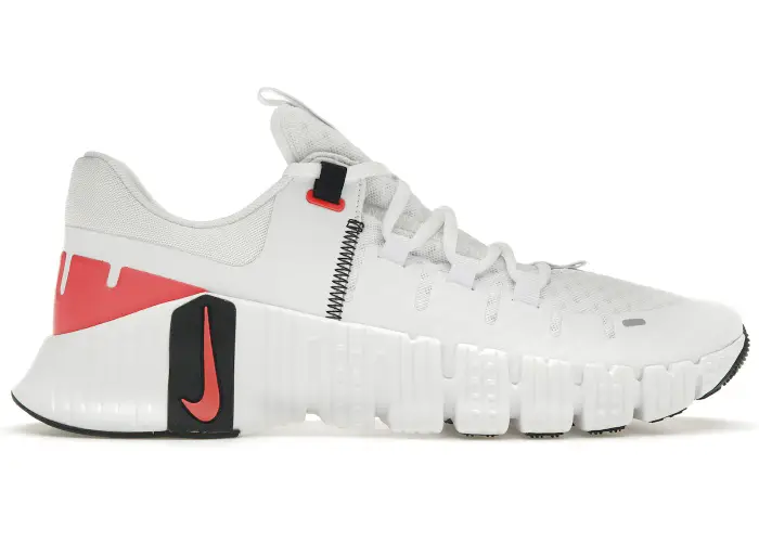 Size 11.5 - Nike Free Metcon 5 White Bright Crimson DV3949-100
