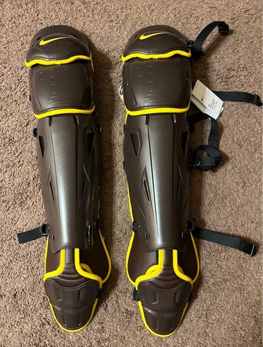 Nike San Diego Padres Team Issue Diamond Elite Baseball Leg Guards Size 18”