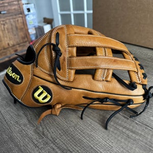 Wilson A900 RH Baseball Glove 14" (Used)