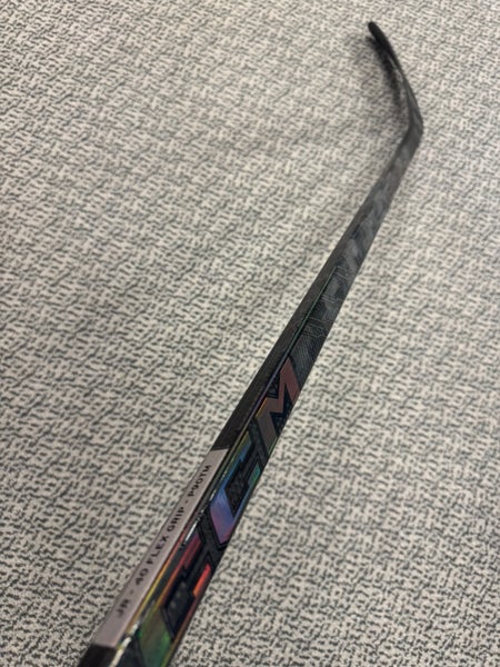 Junior CCM XF Ghost Right Handed Hockey Stick P90TM 40 Flex (New)