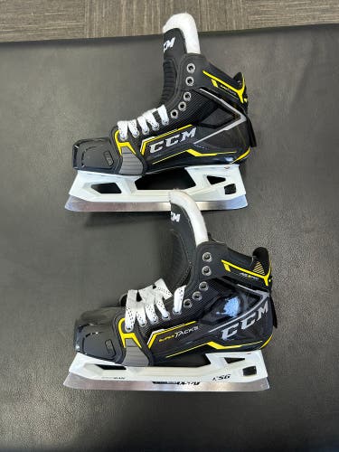 NEW Pro Stock CCM Super Tacks AS3 Pro Goalie Skates 6.5
