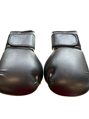 Used Boxing Gloves Black MD 11682-S000131390