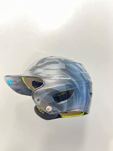 Used Under Armour 5 7/8 - 6 3/4 Batting Helmet No Mask Black One Size 11860-S000307863