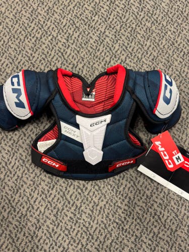Medium Youth CCM Next Shoulder Pads (New)
