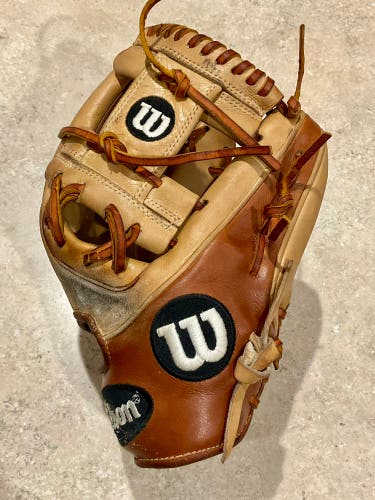 Wilson A2K 1786 RHT Infield Baseball Glove 11.5" (Used)