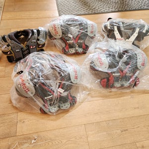 Medium Youth Riddell Shoulder Pads (New)
