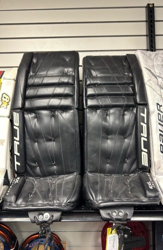 29" + 2" True Catalyst 7X3 (Used) Black Intermediate Goalie Leg Pads cat leg goal ice hockey INT 29