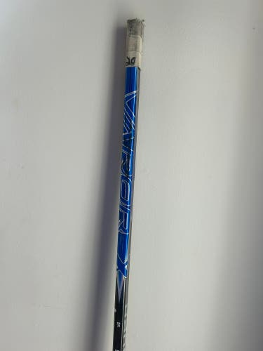 Senior Bauer Vapor Flylite Right Handed Hockey Stick P28 70 Flex (Used)