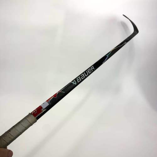 Used Right Red Bauer Vapor Flylite | 77 Flex P92 Curve Grip | BH503