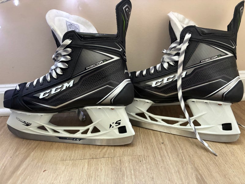 Black 2019 CCM Ribcor 76K Hockey Skates Regular Width 10.5 (Used)