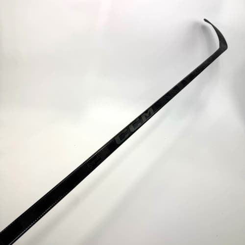 Used Right CCM Tacks XF Ghost | 70 Flex P90TM Grip | BH519
