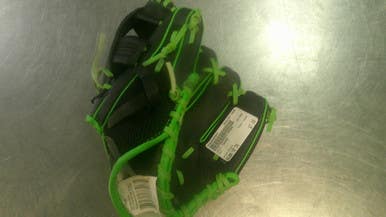 Used Voit 76400 BB/SB Glove RH Throw Black 10" 11868-S000068967