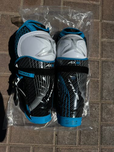 Junior True AX9 11" Shin Pads (New)