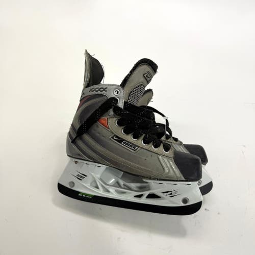 Used Bauer Vapor XXXX Skates | Size 5.5D | A3