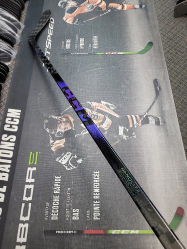 P29 | 85 Flex NEW! Senior CCM Ribcor Trigger 10 Pro Right Handed NHL Hockey Stick Pro Stock