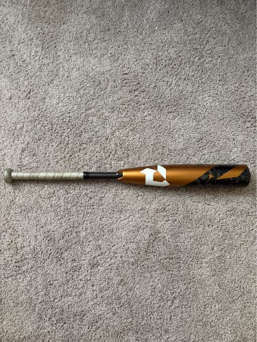 2022 DeMarini Zoa Composite USSSA Certified Bat (-10) 18 oz 28" (Used)