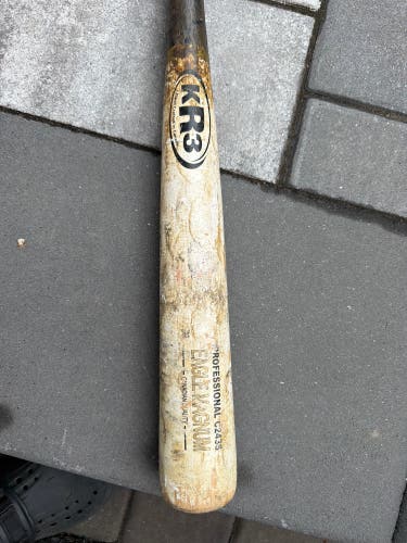243 Bat (-3) 30 oz 33" (Used)
