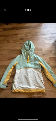 Women's Medium Roxy DryFlight Ski/Snowboard Jacket (Used)