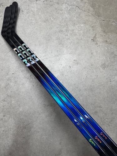 3 Pack 40 Flex P29+1/4 JR CCM Jetspeed FT8 Pro Right Hand Hockey Stick Pro Stock (New)