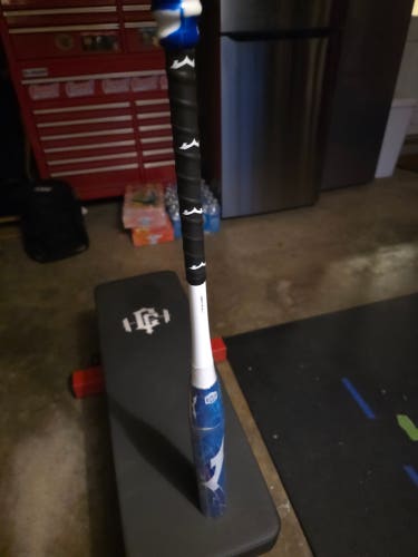 2025 Monsta Bat (-9) 25 oz 34" (New)