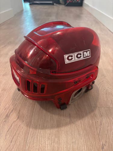 Medium CCM Tacks 652 Helmet (Used)