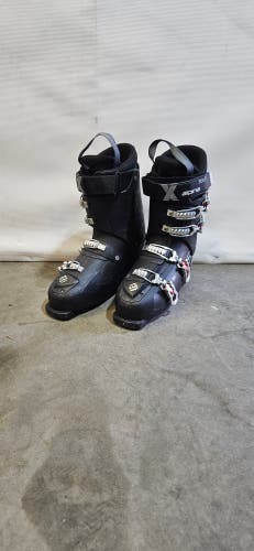 Mondo 28 & 28.5 Unisex Alpina All Mountain X5 Ski Boots Medium Flex (Used)