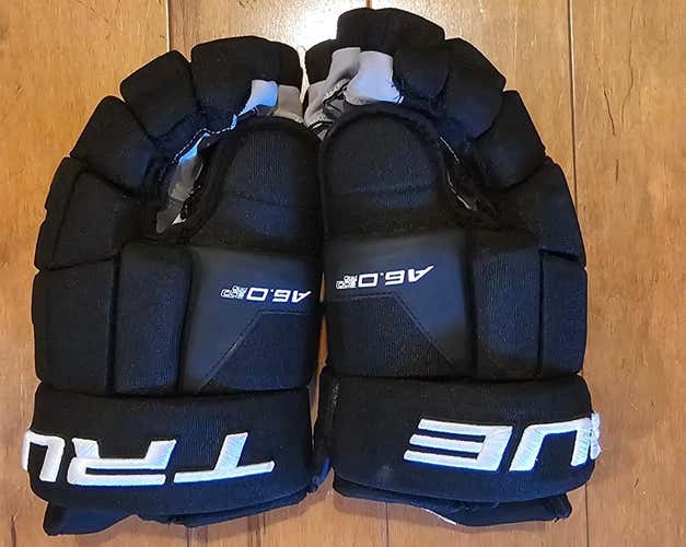 True A6.0 SBP Sr Hockey Gloves 14" Black- AX Suede Palm - Microban® Technology (Used)