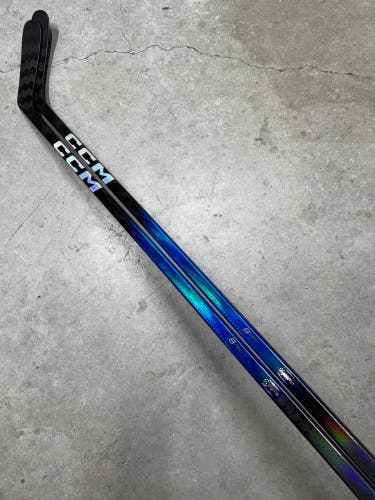 2 Pack 50 Flex P29+1/4 JR CCM Jetspeed FT8 Pro Right Hand Hockey Stick Pro Stock (New)