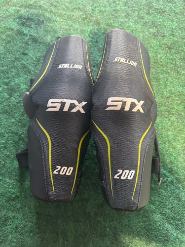 STX Stallion 200 Arm Pads (Used) | Medium