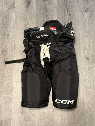 Men's Senior Medium CCM Tacks AS 580 Hockey Pants (Used)