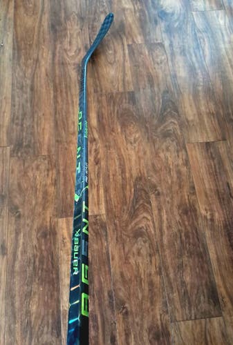 Junior Bauer AG5NT Right Handed Hockey Stick P92 50 Flex (Used)