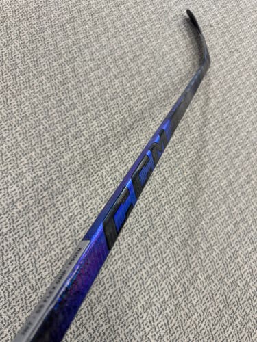 Intermediate CCM Ribcor Trigger 10 Pro Right Handed Hockey Stick P90TM 55 Flex (New)