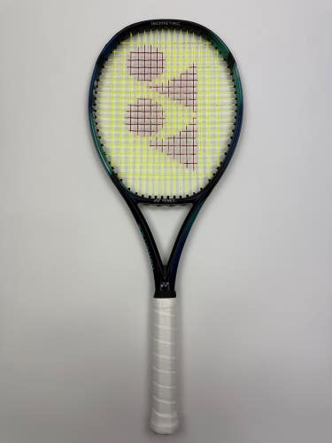 Yonex Ezone 98 2022, 4 1/4 Very Good Condition