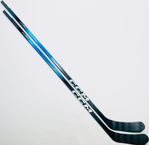 New 2 Pack Custom Blue CCM JetSpeed FT8 Pro-LH-85 Flex-P90TM-Grip W/ Bubble Texture