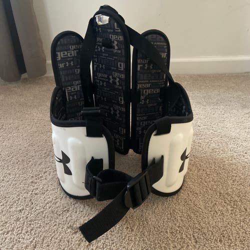 Adult Medium Under Armour Rib Pad (Used)