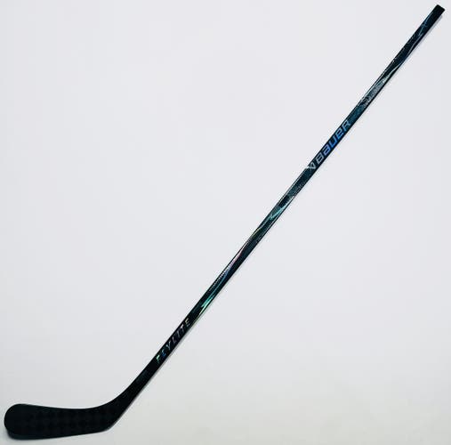 New Custom Black Bauer Vapor Flylite Hockey Stick-RH-82 Flex-P92-Grip W/ Full Tactile