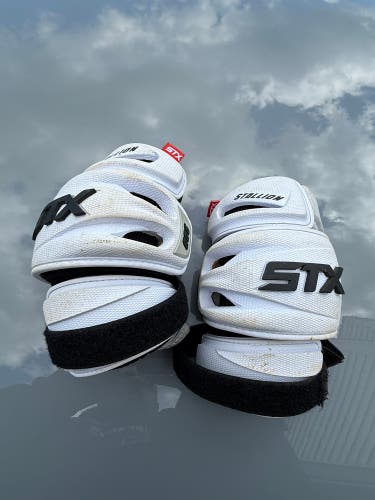 Large Youth STX Stallion Arm Pads (Used)