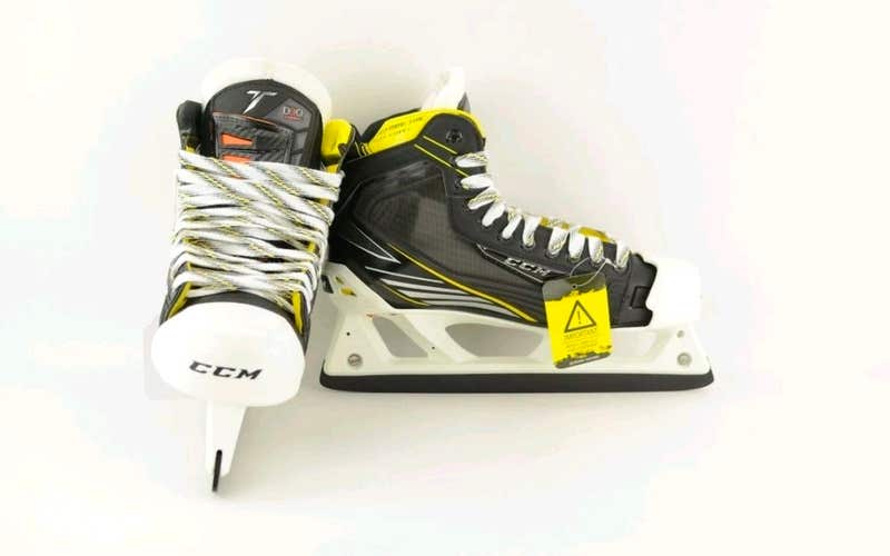 CCM Hockey Goalie Skates Regular Width 9 (New) no box