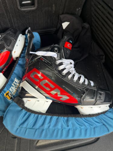 2023 CCM JetSpeed FT6 Pro Hockey Skates Wide Width 8 (Used)