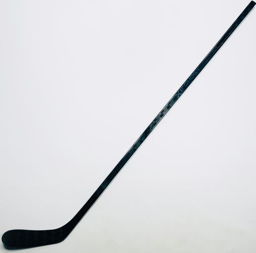 New Custom Black CCM XF Ghost-RH-85 Flex-P28-Grip W/ Bubble Texture