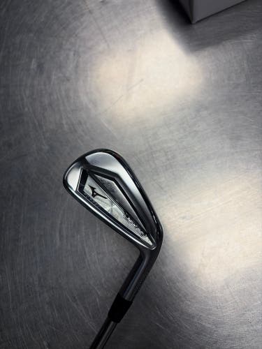 Men's Mizuno JPX 921 Forged 4 iron Right Handed Stiff Flex Steel Shaft (Used)
