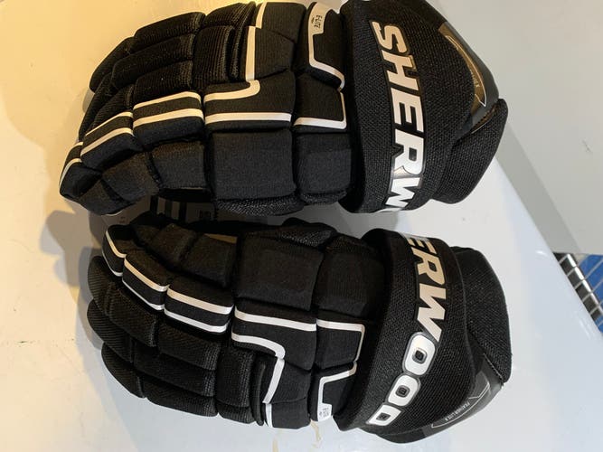 Sher-Wood Code Encrypt 1 Pro Gloves 15" (New)