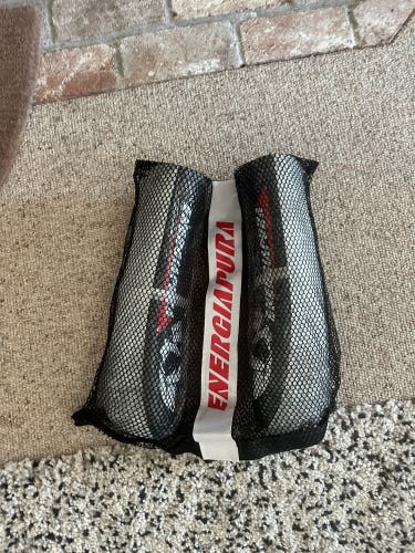 Energiapura Sr shingaurds size 40cm