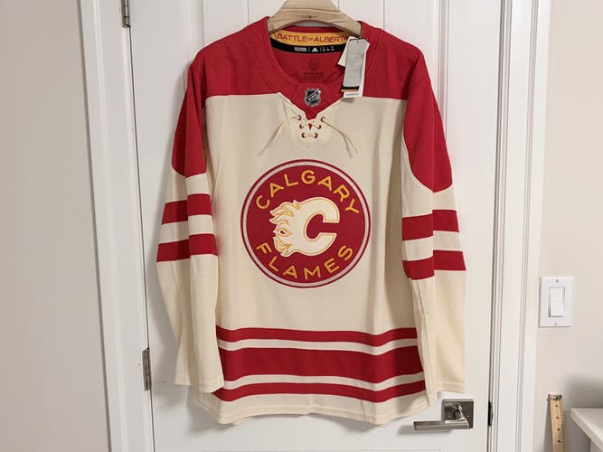 BNWT Authentic Adidas Calgary Flames 2023 Heritage Classic Jersey Size 54 XL