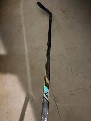 Senior Warrior Alpha LX3 Pro Left Hand Hockey Stick P28 75 Flex (New)