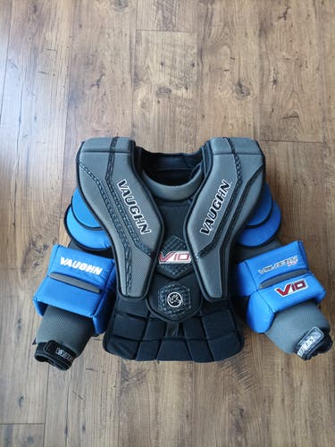 2023 Vaughn Velocity V10 Goalie Chest Protector (Used)
