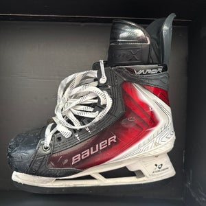 Custom red flylite skates