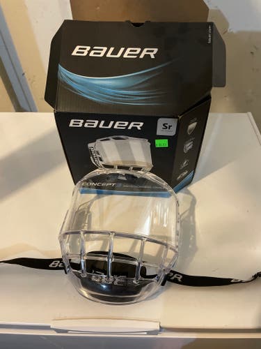 Large Bauer Concept 3 Full Shield Shield (Used)