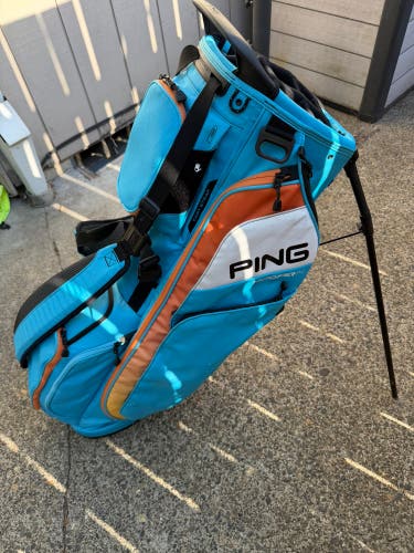 Ping Hoofer 14 Bag (Used)