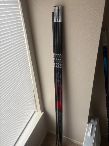 Senior CCM JetSpeed FT7 Pro Left Hand Hockey Stick P29 85 Flex Pro Stock (Brand new)